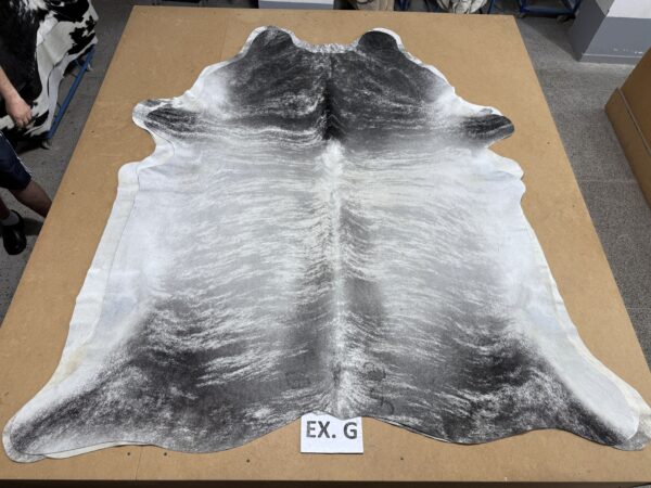 Piel de vaca - Tricolor Exotic 33