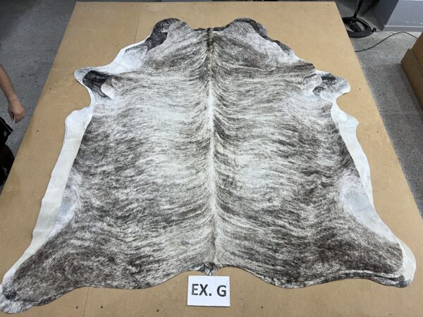 Piel de vaca - Tricolor Exotic 28